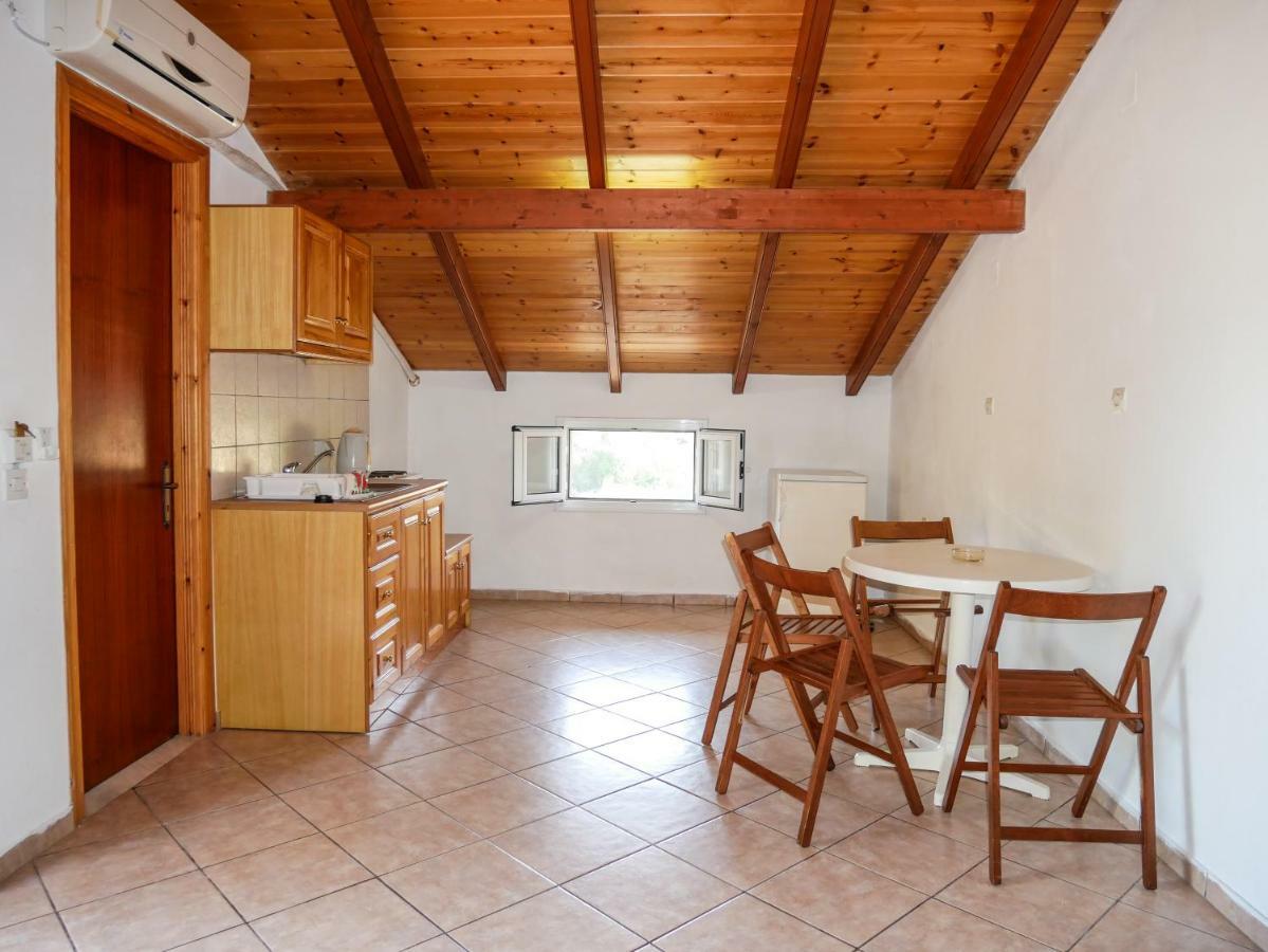 Hotel Olga Άγιος Στέφανος Εξωτερικό φωτογραφία
